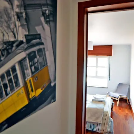 Cozy And Comfy Graca Апартаменты *